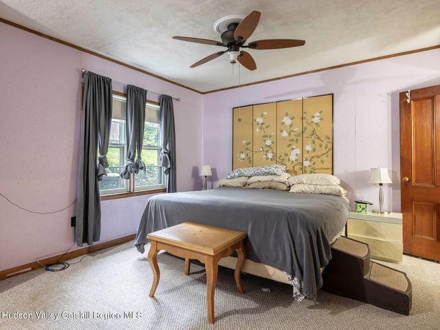 123 Vineyard Avenue, Highland, NY 12528