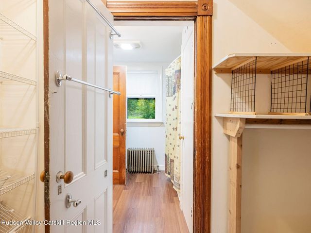 123 Vineyard Avenue, Highland, NY 12528