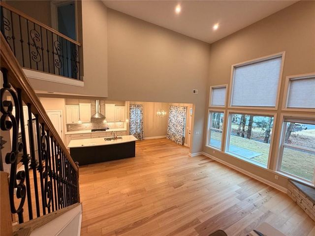 8040 Scenic Ridge Way, Ball Ground, GA 30107