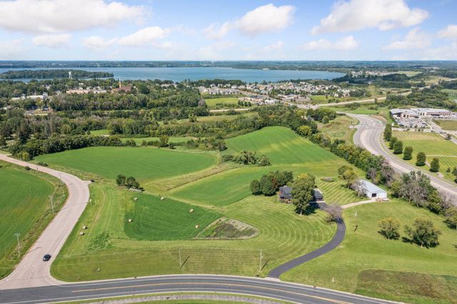 700 10th Street E, Waconia Twp, MN 55387