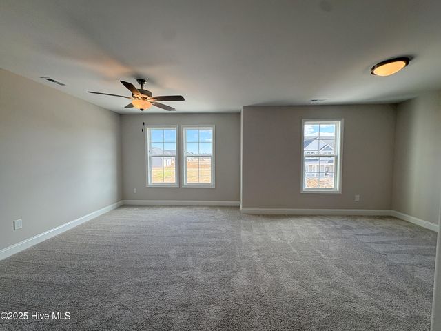 900 Wild Azalea Way, Hubert, NC 28539