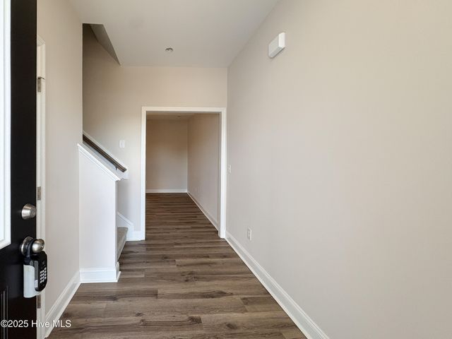 900 Wild Azalea Way, Hubert, NC 28539