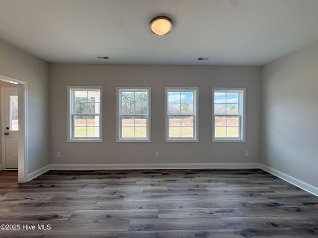 900 Wild Azalea Way, Hubert, NC 28539