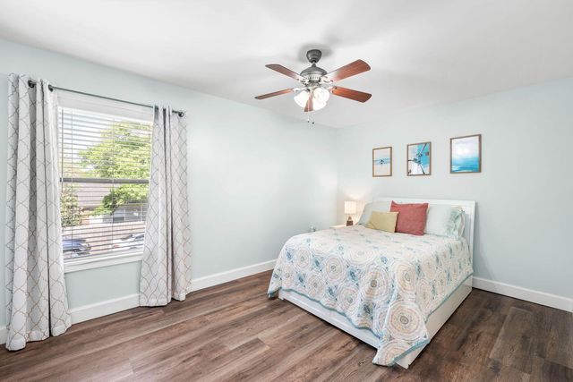 229 Carmel Drive, 4, Fort Walton Beach, FL 32547