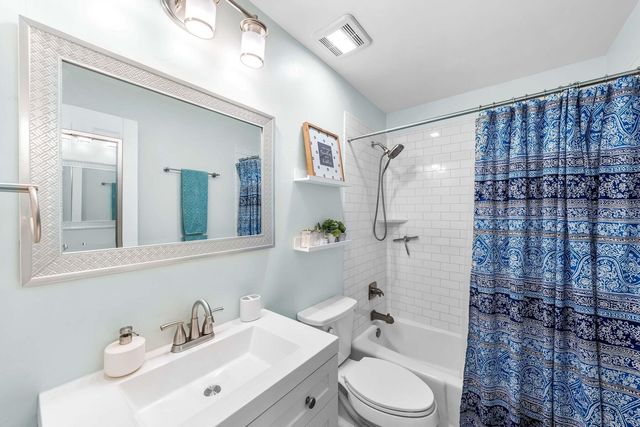 229 Carmel Drive, 4, Fort Walton Beach, FL 32547