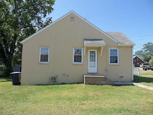 429 Fieldale RD, Roanoke, VA 24012