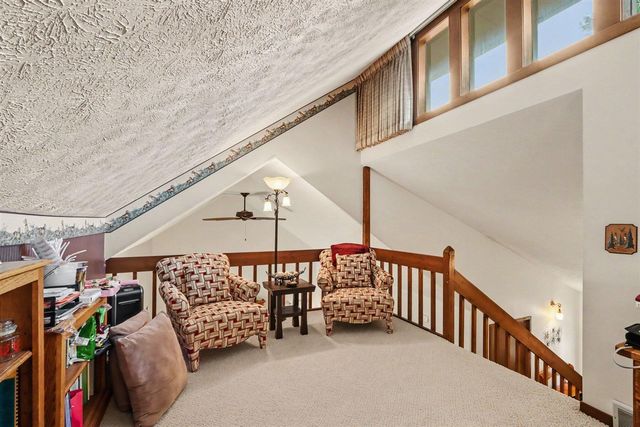 1604 W Kilgore Road, Kalamazoo, MI 49008