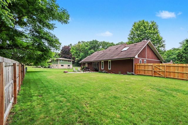 1604 W Kilgore Road, Kalamazoo, MI 49008