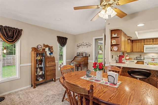 1604 W Kilgore Road, Kalamazoo, MI 49008