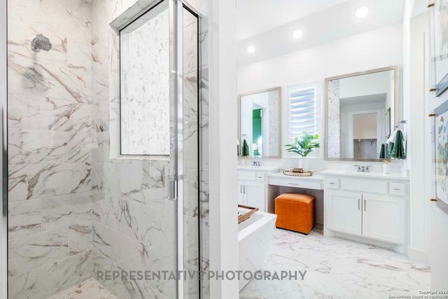 205 Barton Creek, Boerne, TX 78006