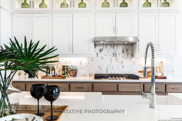 205 Barton Creek, Boerne, TX 78006