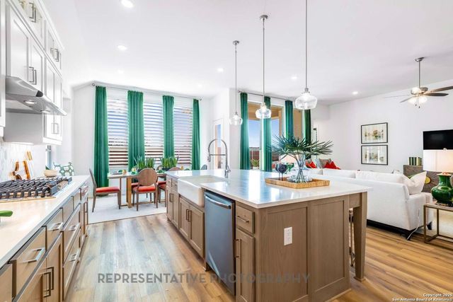 205 Barton Creek, Boerne, TX 78006