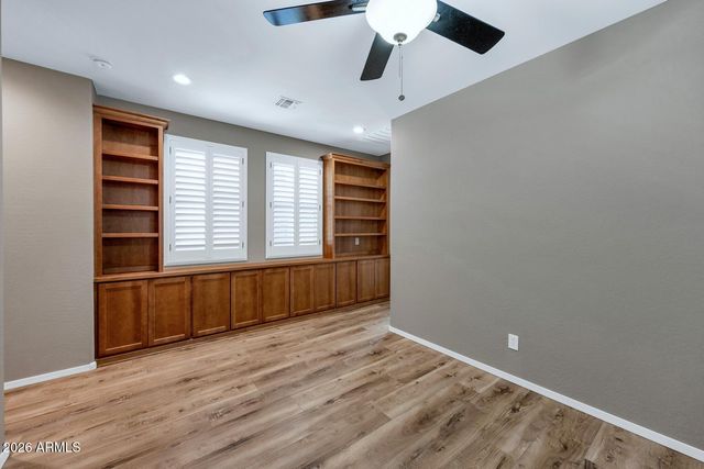 18512 W SAN MIGUEL Avenue, Litchfield Park, AZ 85340