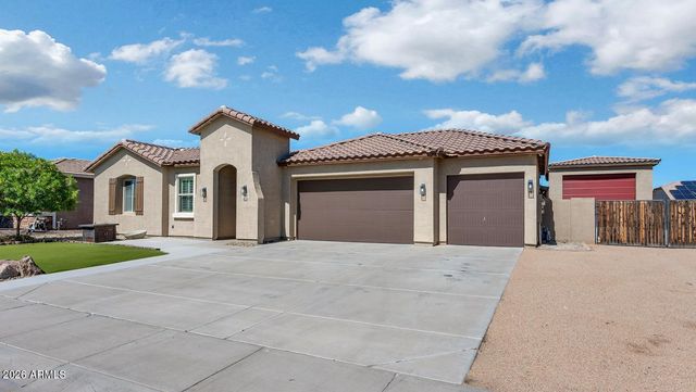 18512 W SAN MIGUEL Avenue, Litchfield Park, AZ 85340