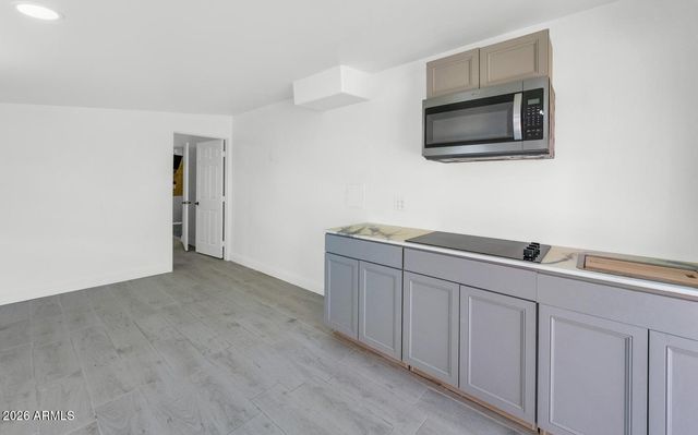 18512 W SAN MIGUEL Avenue, Litchfield Park, AZ 85340