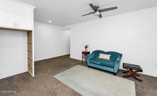 18512 W SAN MIGUEL Avenue, Litchfield Park, AZ 85340