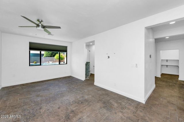 18512 W SAN MIGUEL Avenue, Litchfield Park, AZ 85340