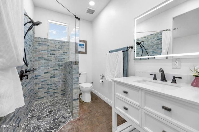 18512 W SAN MIGUEL Avenue, Litchfield Park, AZ 85340