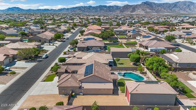 18512 W SAN MIGUEL Avenue, Litchfield Park, AZ 85340
