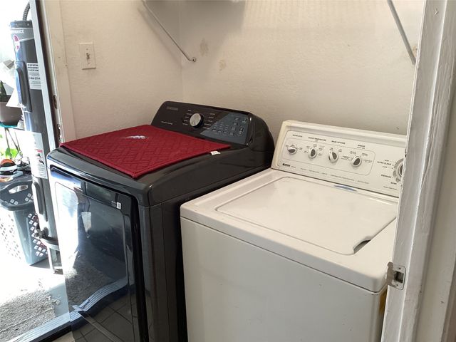 5915 Willow Branch Drive, Arlington, TX 76017