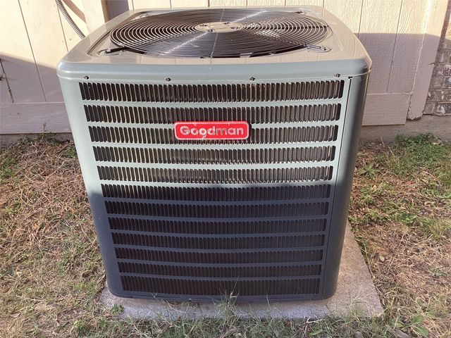 5915 Willow Branch Drive, Arlington, TX 76017