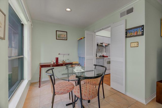 3220 69th Street E3, Galveston, TX 77551