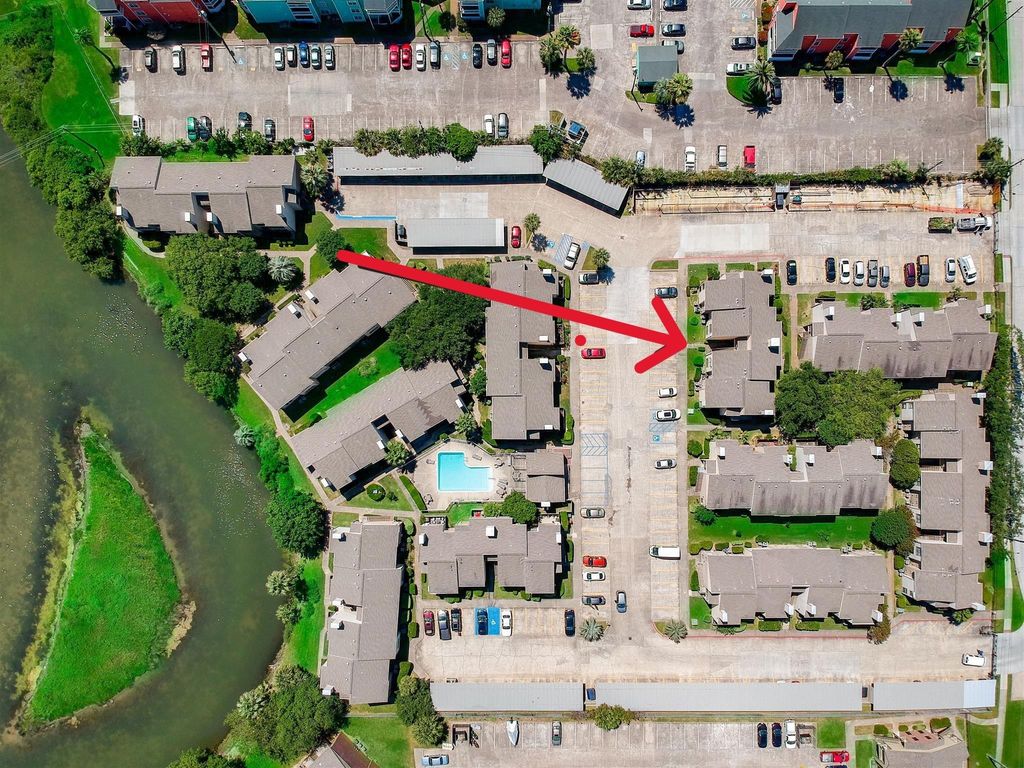 3220 69th Street E3, Galveston, TX 77551