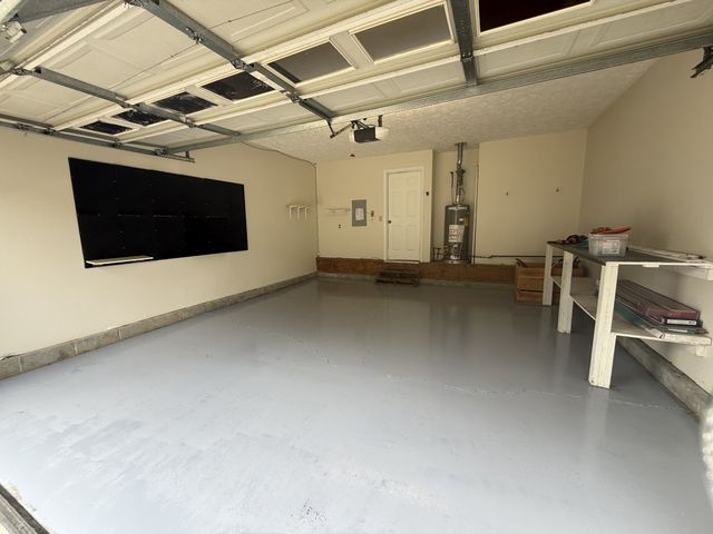 104 Edgehill Ln, Hendersonville, TN 37075