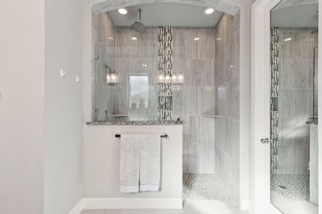 2000 Crescent Street, Fort Worth, TX 76008