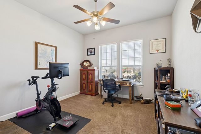 2000 Crescent Street, Fort Worth, TX 76008