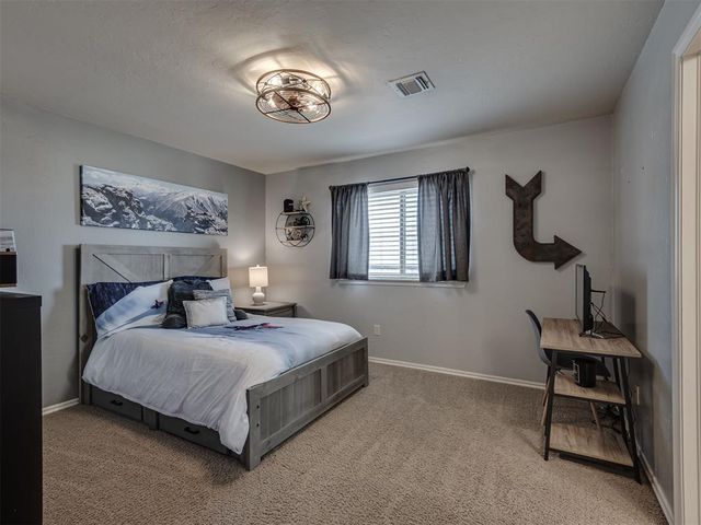 1405 NW 187th Street, Edmond, OK 73012