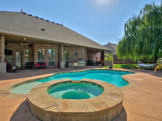 1405 NW 187th Street, Edmond, OK 73012