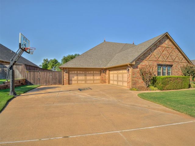 1405 NW 187th Street, Edmond, OK 73012