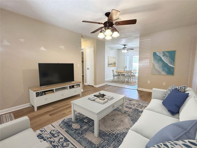 5519 17TH AVENUE N, St Petersburg, FL 33710