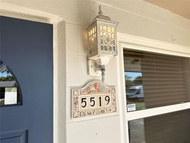 5519 17TH AVENUE N, St Petersburg, FL 33710