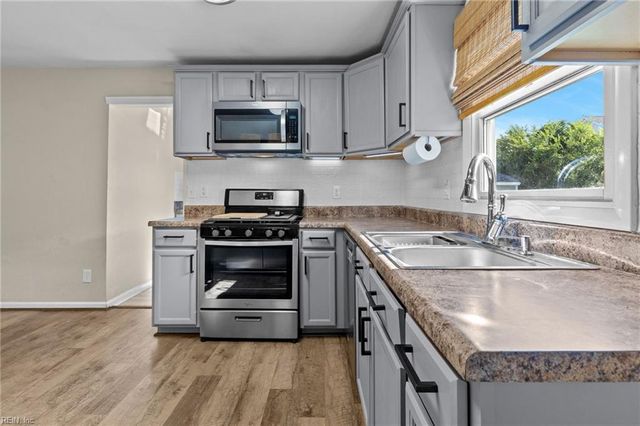 7013 Selma AVE, Norfolk, VA 23513