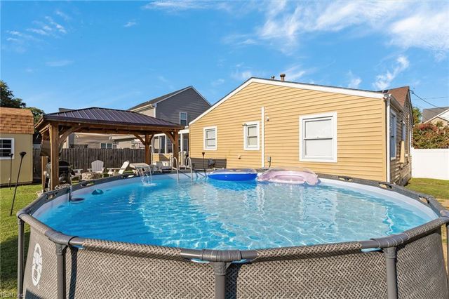 7013 Selma AVE, Norfolk, VA 23513