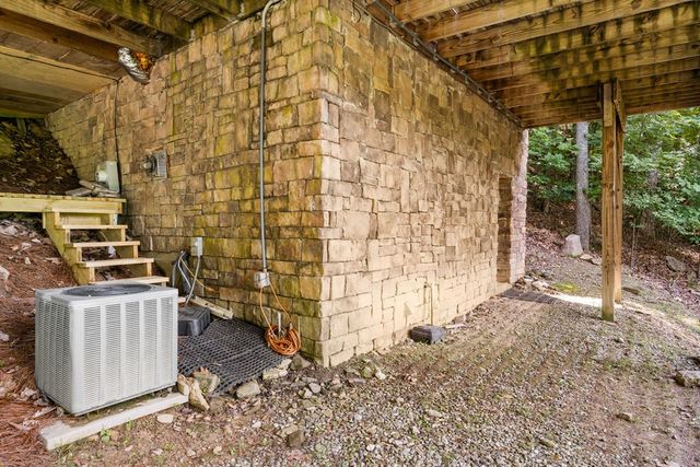 221 Wilson Lane, Blairsville, GA 30512
