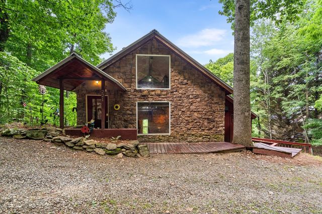 221 Wilson Lane, Blairsville, GA 30512