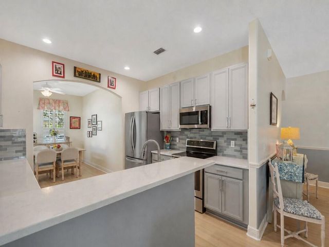 7780 14th Lane, Vero Beach, FL 32966
