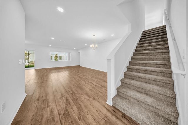 5841 RIVERSTON AVENUE, Wesley Chapel, FL 33545