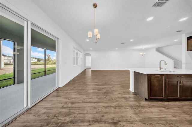 5841 RIVERSTON AVENUE, Wesley Chapel, FL 33545