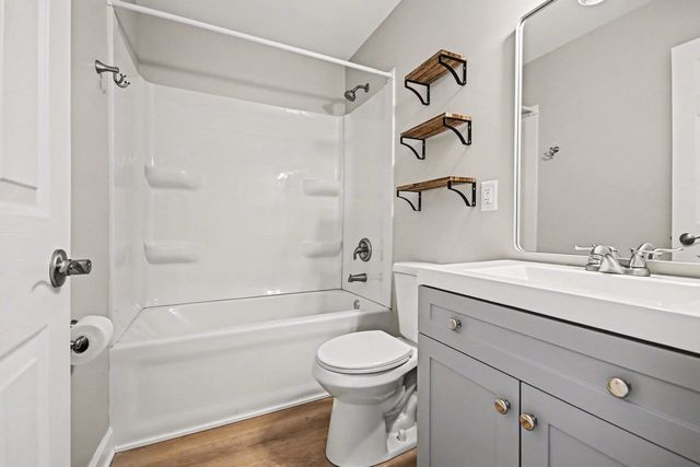 1440 S Hamilton Street A, Lockport, IL 60441