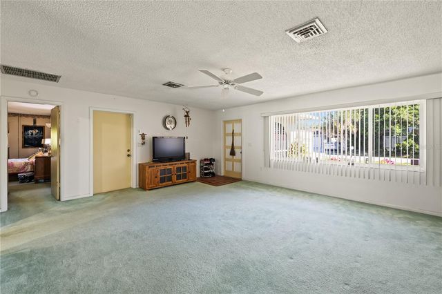 22158 RIVERHEAD AVENUE, Port Charlotte, FL 33952