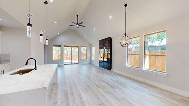 1609 Sharon Street, Arlington, TX 76010