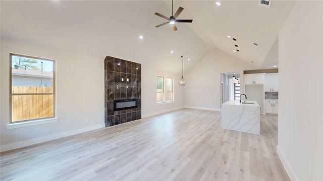 1609 Sharon Street, Arlington, TX 76010