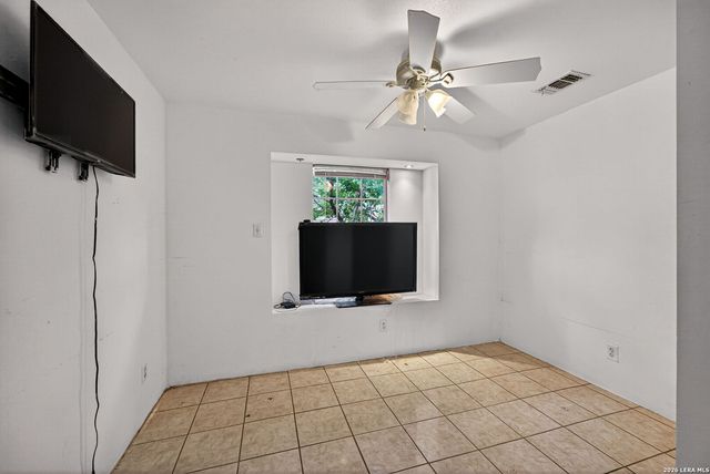 1354 FENFIELD AVE, San Antonio, TX 78211