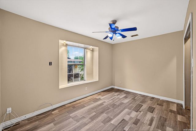 1354 FENFIELD AVE, San Antonio, TX 78211