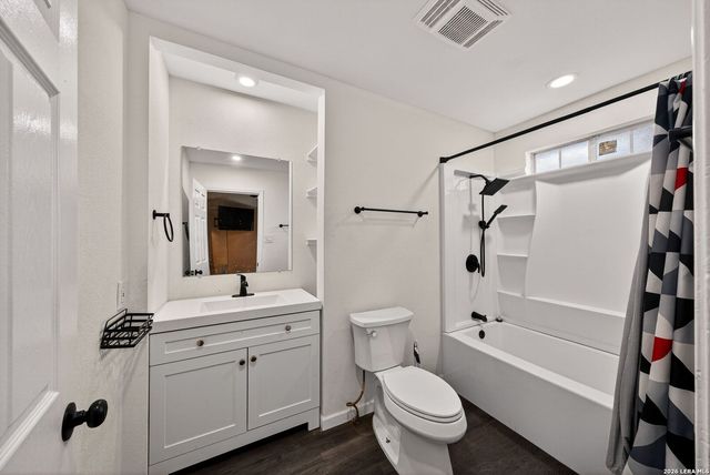 1354 FENFIELD AVE, San Antonio, TX 78211