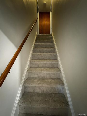 1870 8th Street, Wyandotte, MI 48192